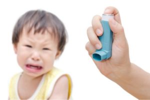 Baby crying with inhaler due to dirty air duct